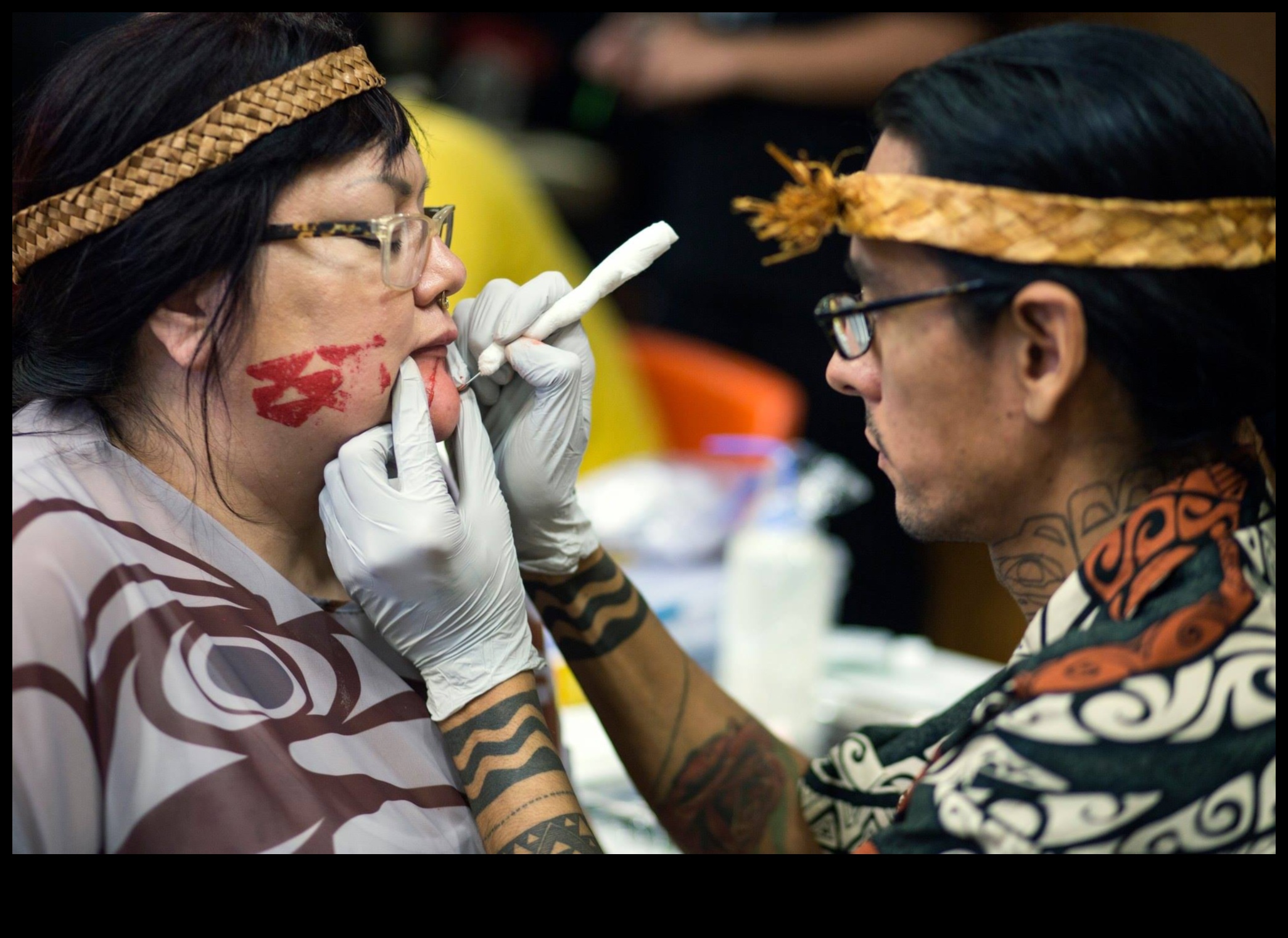 Reînvierea tradiției Arta tatuajului tradițional 5 Reînvierea tradiției: Sărbătorește arta tatuajului tradițional