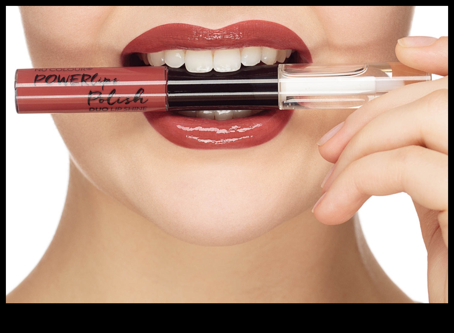 Luciu de buze și fotografie: sfaturi pentru a-ți surprinde buzele lucioase cu detalii uimitoare