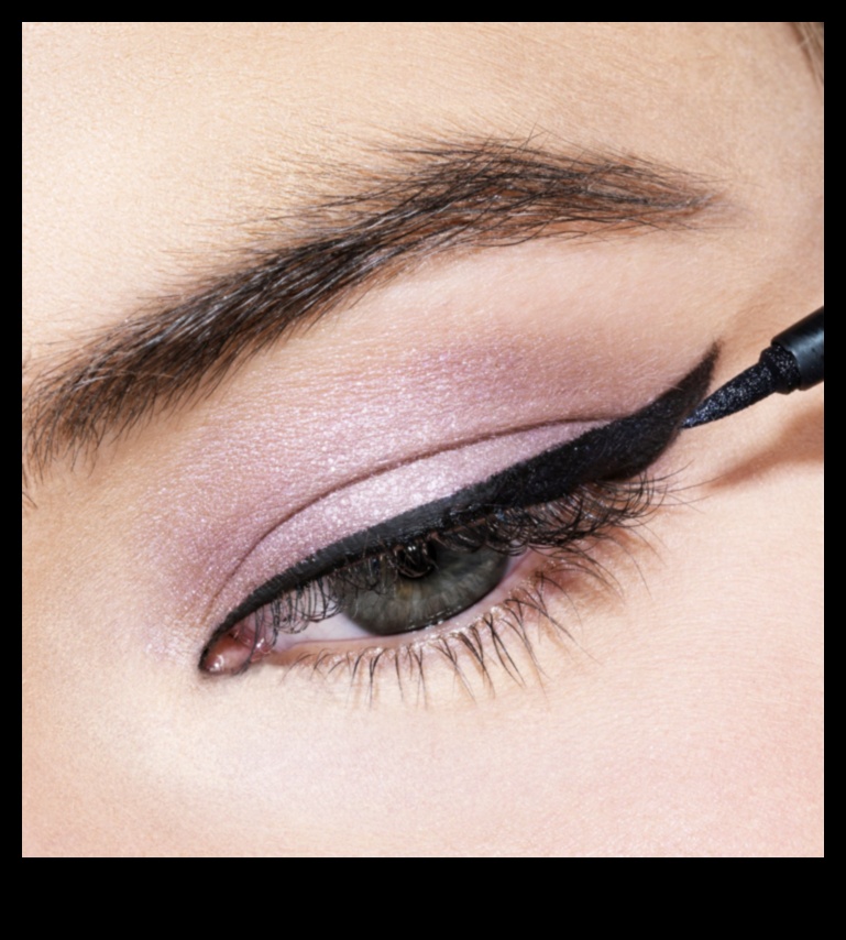 Eyeliner 101: Un manual pentru începători pentru definirea precisă a ochilor
