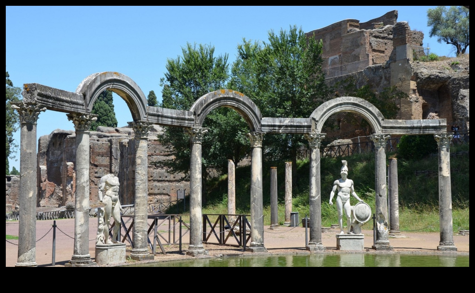 Sălile lui Hadrian Un tur al măreției arhitecturale în palatele romane 1 Sălile lui Hadrian: măreția arhitecturală în palatele romane
